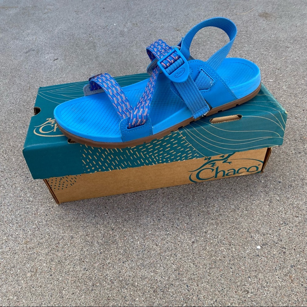 Chaco Lowdown Sandal - Blue - Size 8